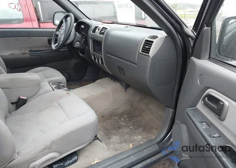 2005 Chevrolet Colorado Ls z USA, uszkodzony, nr VIN 1GCDT136258144110